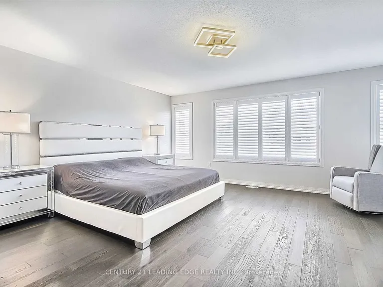 113 Greenwich Ave — Photo 10