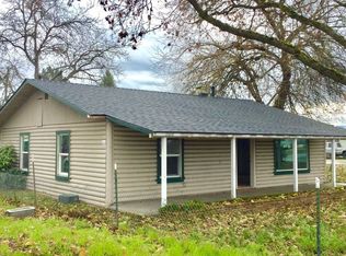 4316 Hamrick Rd, Central Pt, OR 97502