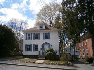 89 Stevens St, Lowell, MA 01851