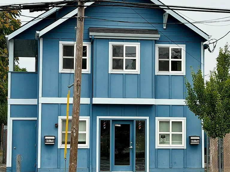 8517 SE Woodstock Blvd #B — Photo 1