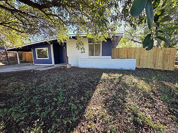 2nd image of 122 Garden Valley St