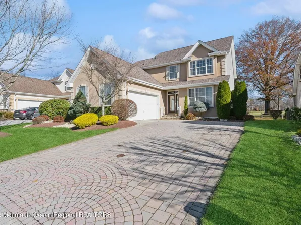 71 E Parsonage Way, Manalapan, NJ 07726