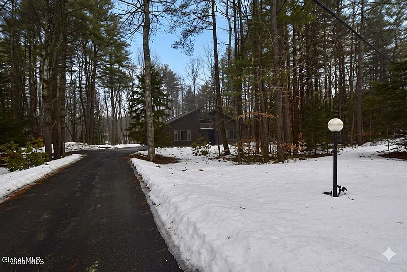2nd image of 222 Middle Grove Road