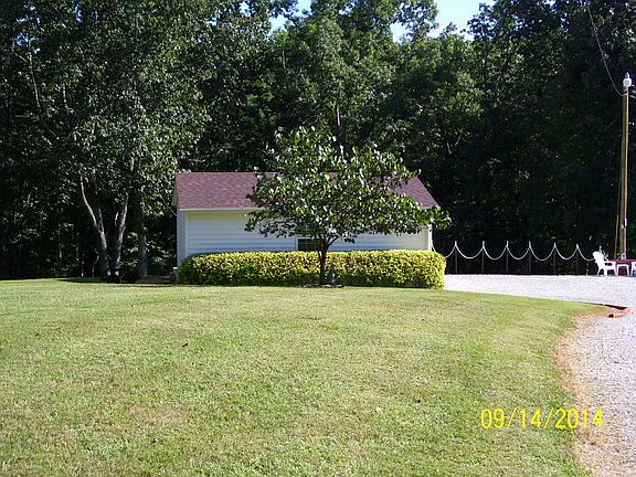 Detached Garage(Add Caption)