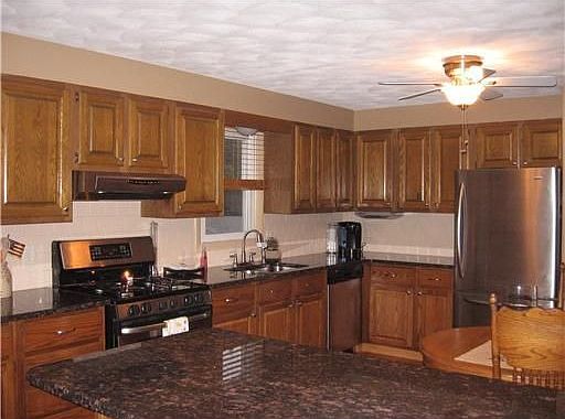 2nd image of 47 Franca Dr