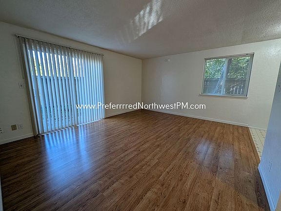 3rd image of 522 W 8th Ave #740102