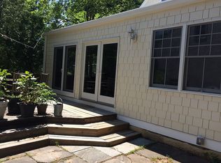 6107 Princeton Ave, Glen Echo, MD 20812