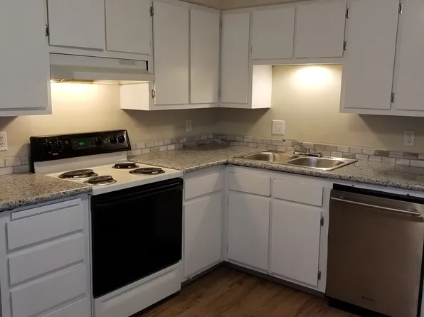 Meadow Creek Apartments