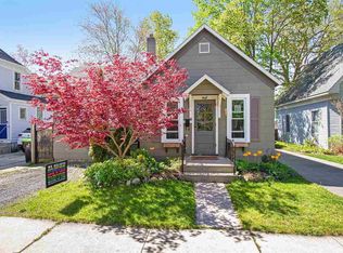 407 7th St, Traverse City, MI 49684