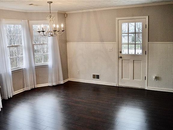 4th image of 4616 Creek Side Dr