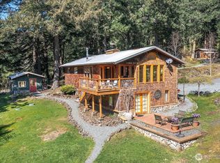 118 Bulman Ln, Olga, WA 98279