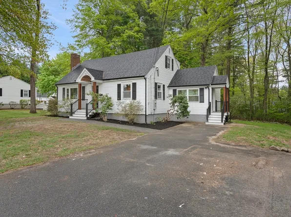 53 Highland St, Walpole, MA 02081