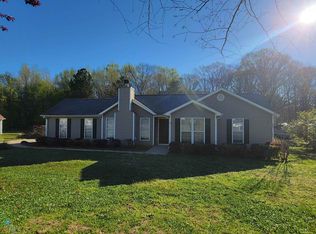 420 Peeks Crossing Dr, Senoia, GA 30276