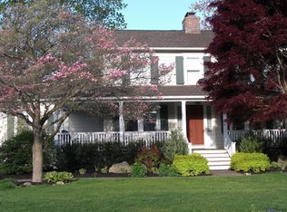 58 Reid St, Fairfield, CT 06824