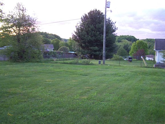 5th image of 19033 Tate Dr