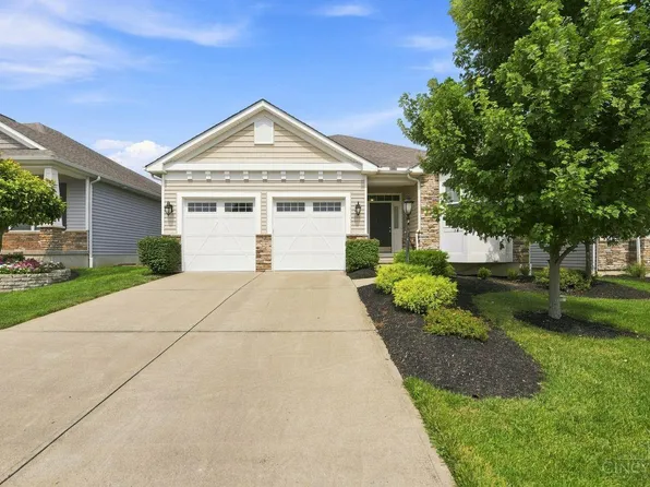 5225 Lower Lake Dr, Milford, OH 45150