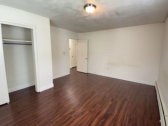 5th image of 315 Reynolds Ave Unit A