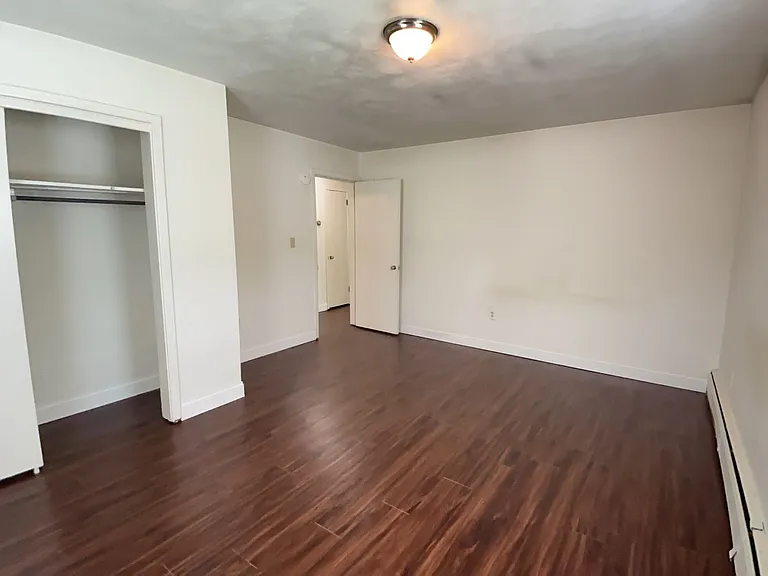 188AB - 315 Reynolds Ave. DM — Photo 5