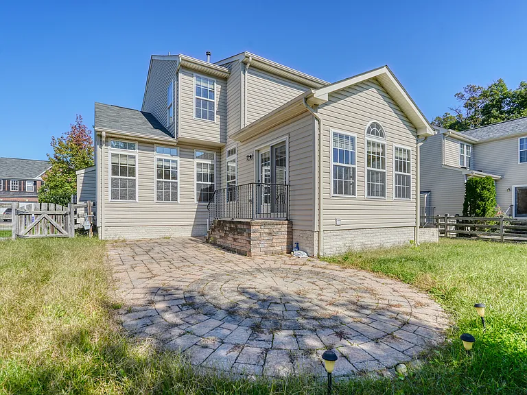 42245 Sweet Ct — Photo 46