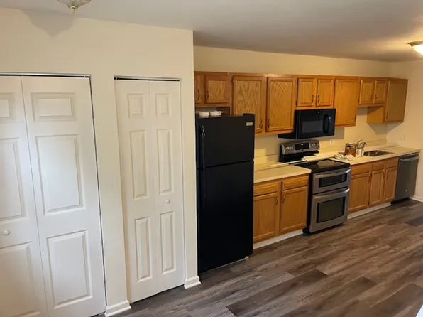 Womelsdorf, 15 S 2nd St #25, Womelsdorf, PA 19567