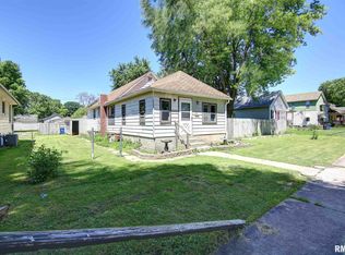 116 Fayette St, Clinton, IA 52732