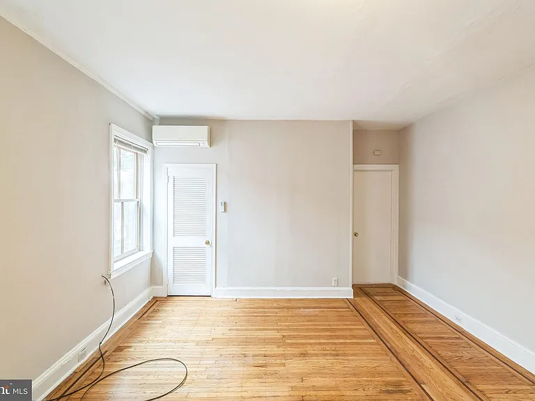 2116 Walnut St #3R — Photo 14