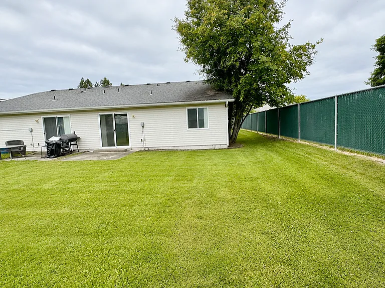 55-59 E Jadynn Ct — Photo 14