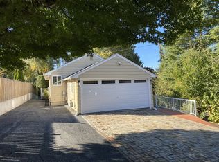 1933 1st St, Kirkland, WA 98033