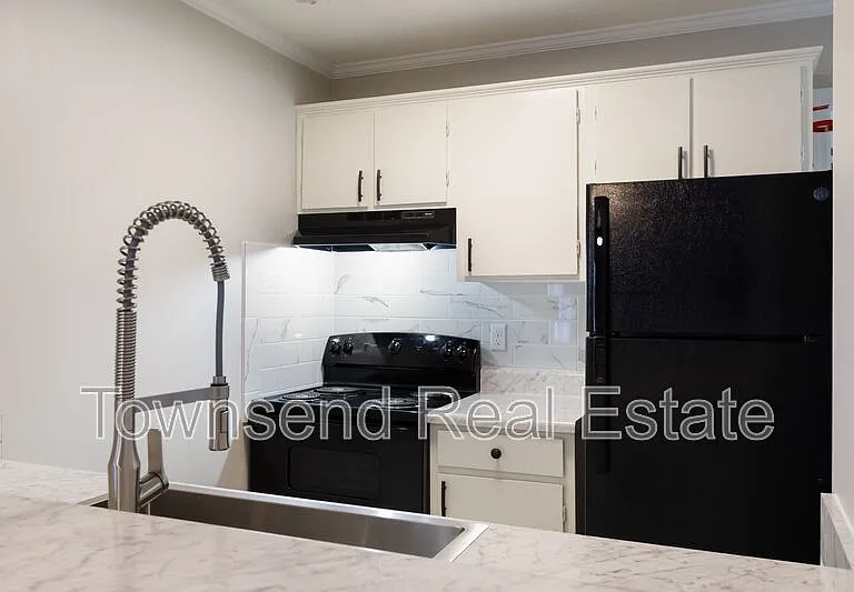 5845F Century Oaks Dr — Photo 5