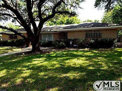 3rd image of 3501 Wren Ave