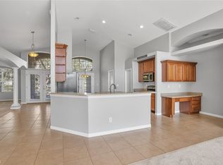 4806R Pointe O Woods Dr, Wesley Chapel, FL 33543