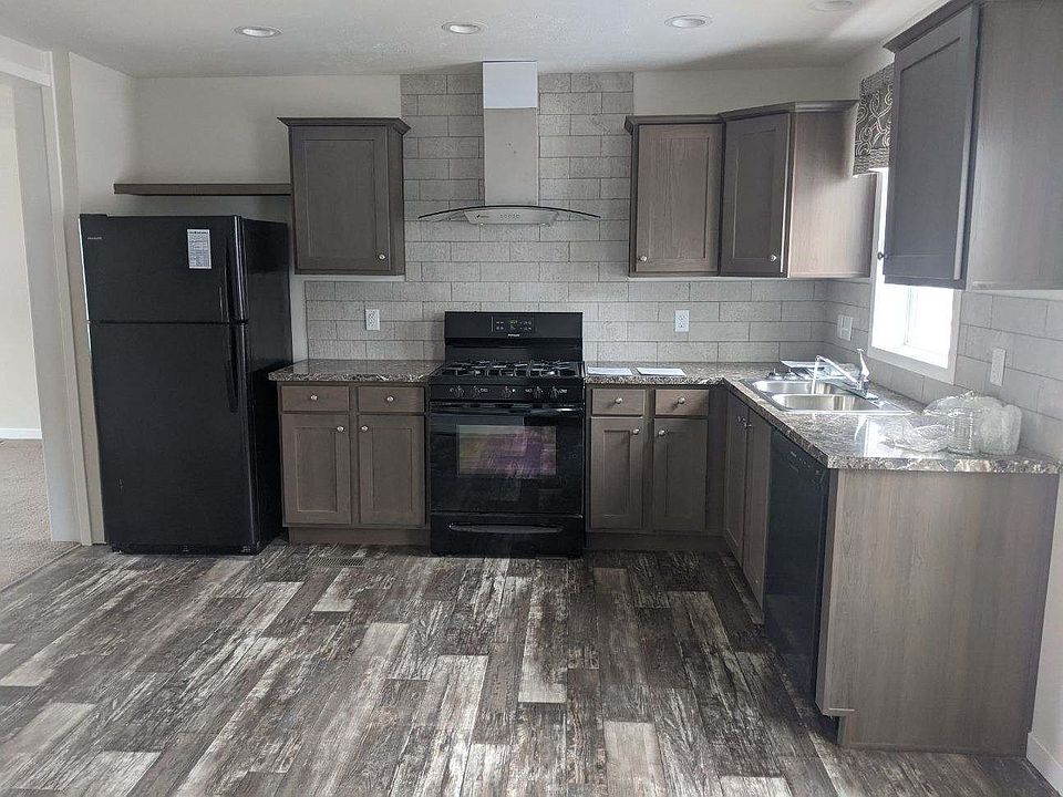 1st image of 33 Claroma St #28JD