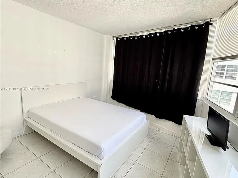 905 Brickell Bay Dr #1824 — Photo 22