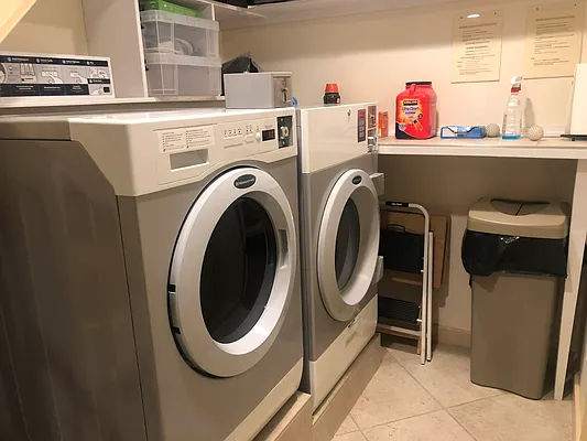 Rented by Signature Spaces NYC Corp | media 22