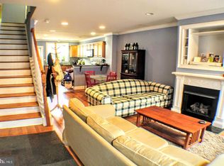 2022 Ellsworth St, Philadelphia, PA 19146