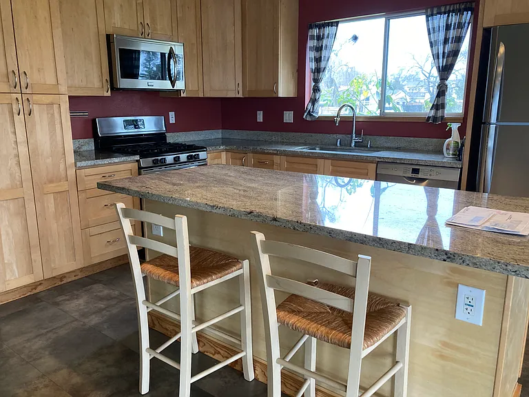 Marble Island to enjoy meals, or work station.