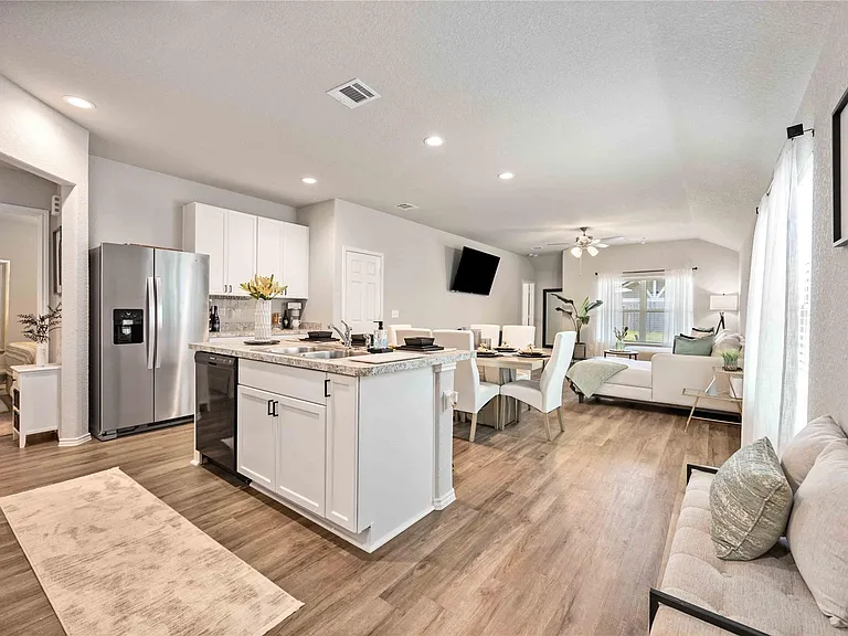 10527 Meadow Saffron Dr — Photo 10