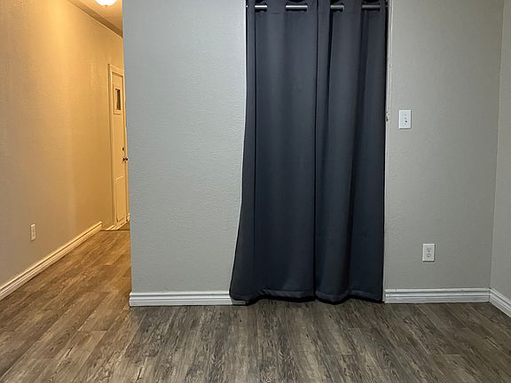 2nd image of 4611 Ida Dr