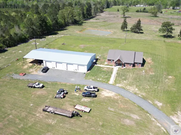 195 County Road 1150, Atlanta, TX 75551