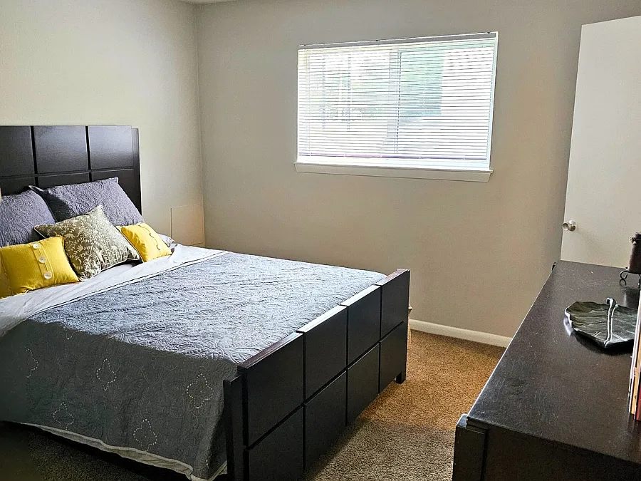 1 bed, 650 sqft, $949 — Photo 3
