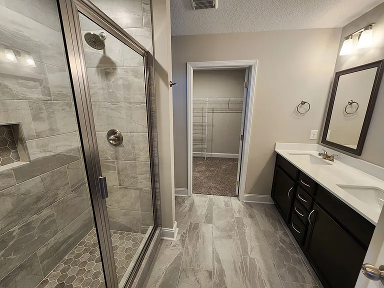 219 Donegal Dr — Photo 20