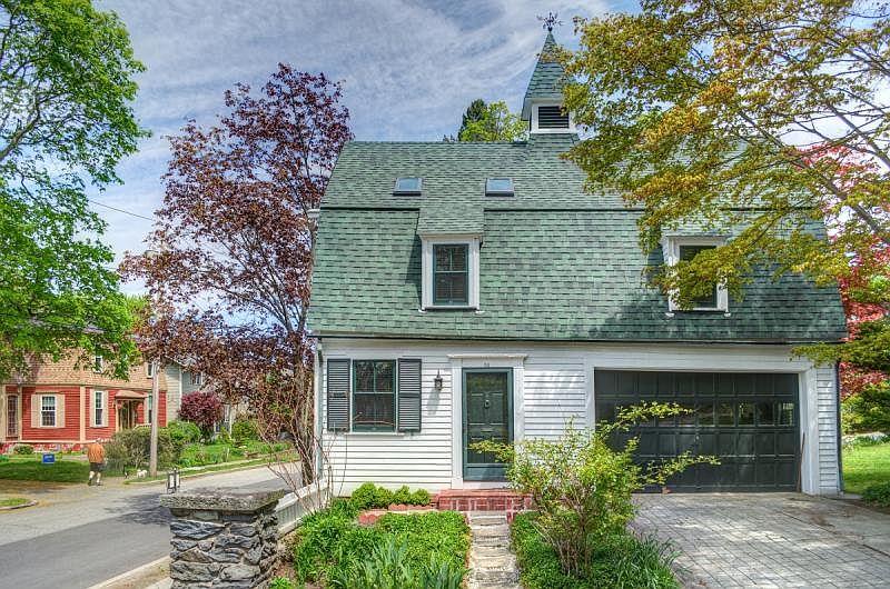 34 Fort Ave, Cranston, RI 02905 Zillow