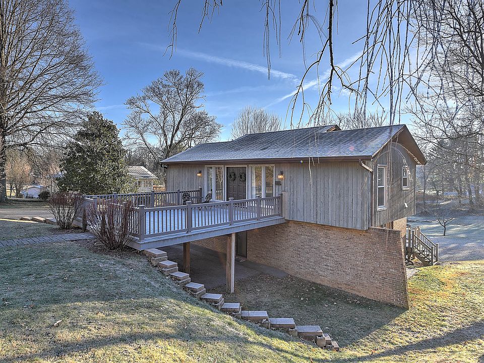 1st image of 124 Hillside Dr