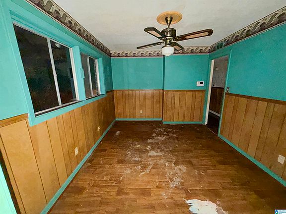 4th image of 1313 Hatfield Ln