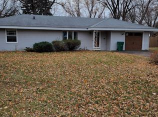 1563 88th St E, Bloomington, MN 55425