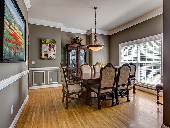 Formal dining room