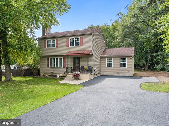 4th image of 141 Ewan Rd