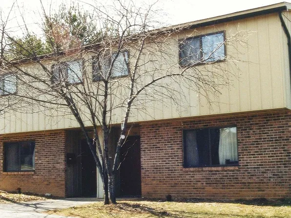 933 W Aaron Dr, State College, PA 16803