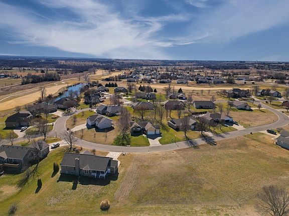 5th image of 624 Quail Nest Rd