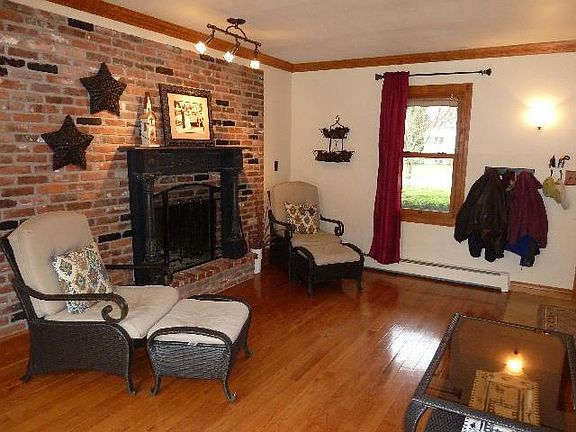 3rd image of 1191 Dow Dr